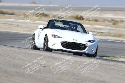 media/Nov-10-2025-Private Event (Mon) [[7fd464aee1]]/Novice/Session 3 (Sunset)/